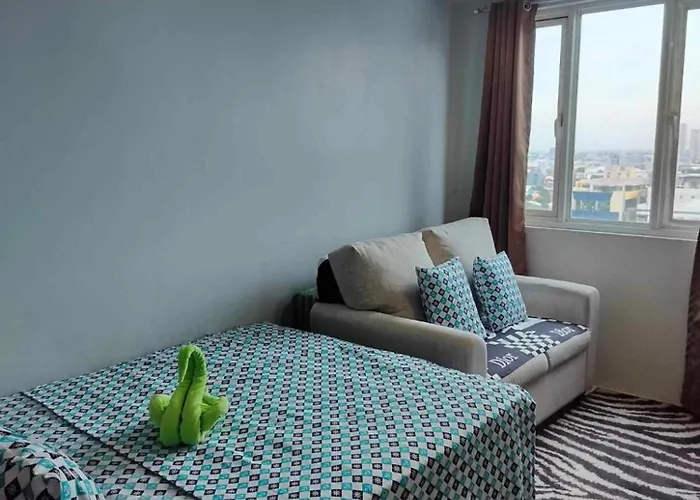 Cozy Unit In Quezon With Private Pool And Views Manila