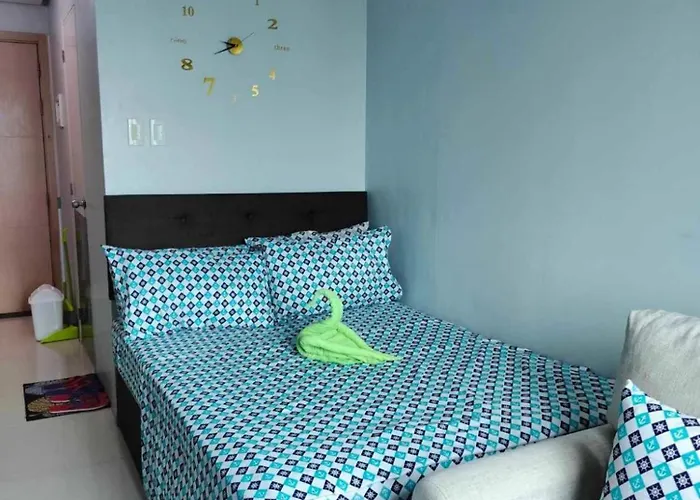 Cozy Unit In Quezon With Private Pool And Views * Manila